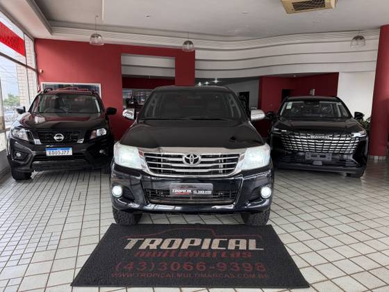 TOYOTA HILUX 2.7 SRV 4X2 CD 16V FLEX 4P AUTOMÁTICO TOYOTA HILUX 2.7 SRV 4X2 CD 16V FLEX 4P AUTOMÁTICO